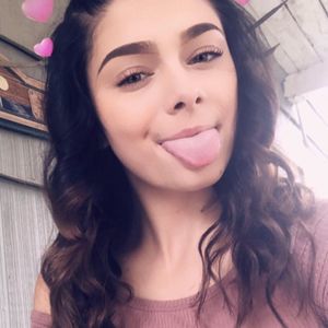 Meet your Posher, Mollie